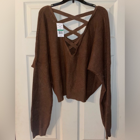 Size medium - Picture 2 of 2